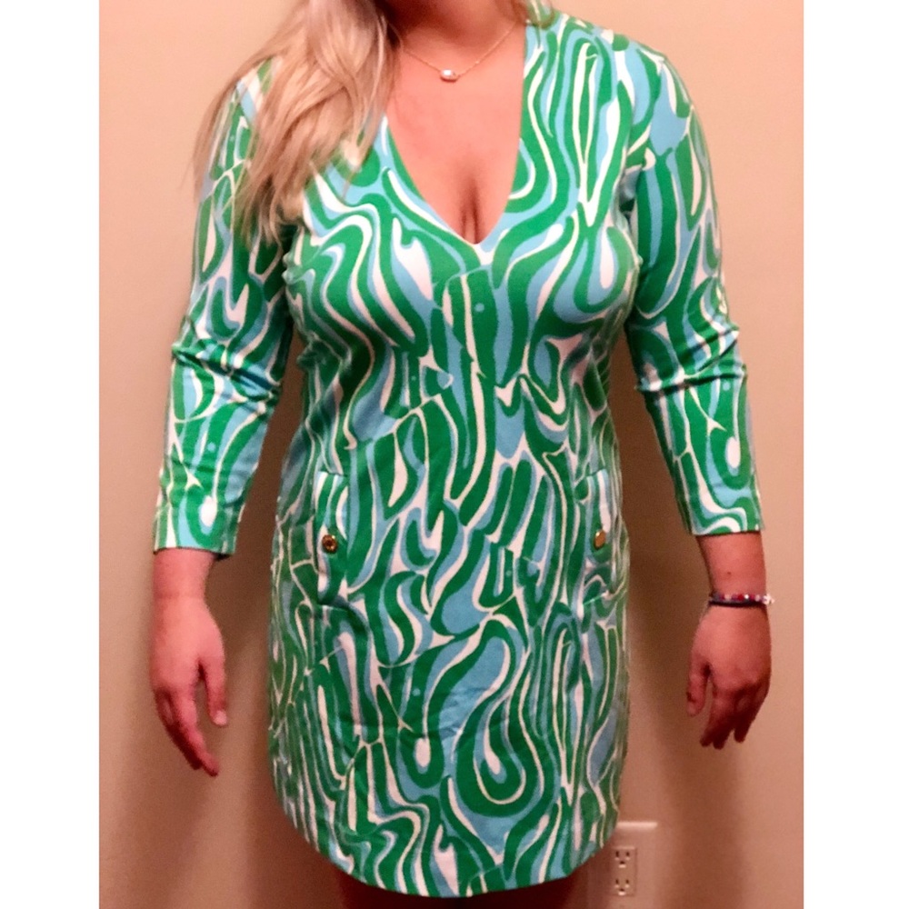Lilly Pulitzer stretch shift dress